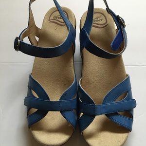 Near New condition Dansko Blue Sandals Sz39